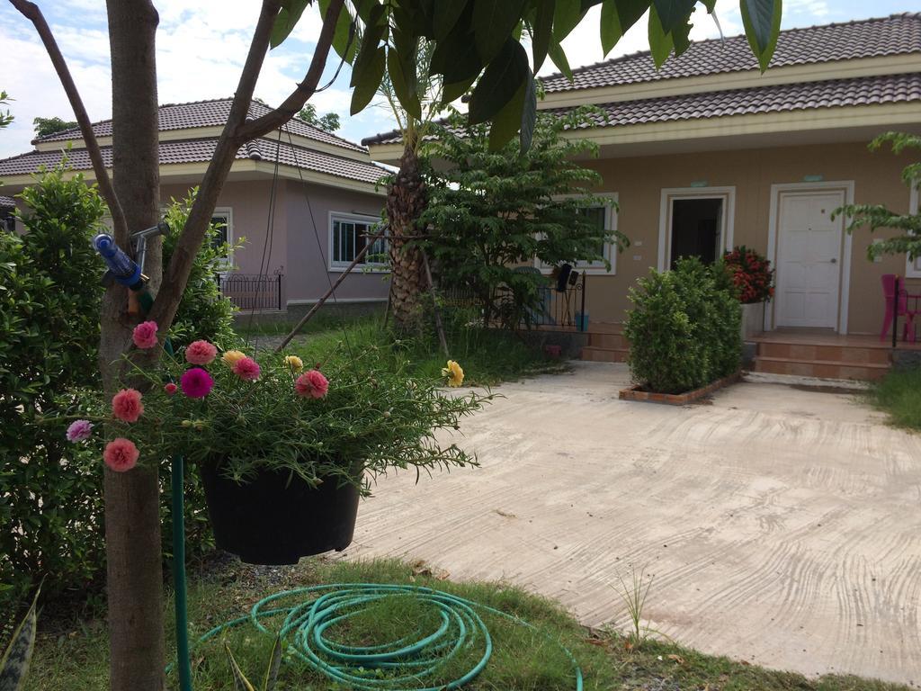Nadee Resort Udon Thani Ruang foto