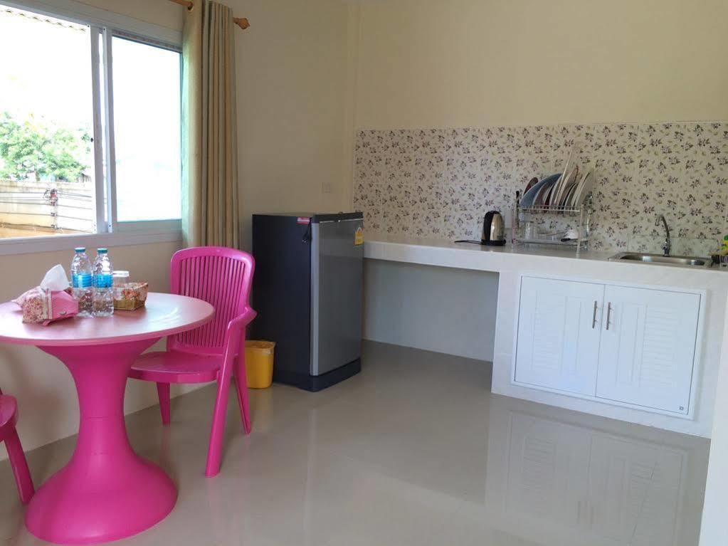 Nadee Resort Udon Thani Bagian luar foto