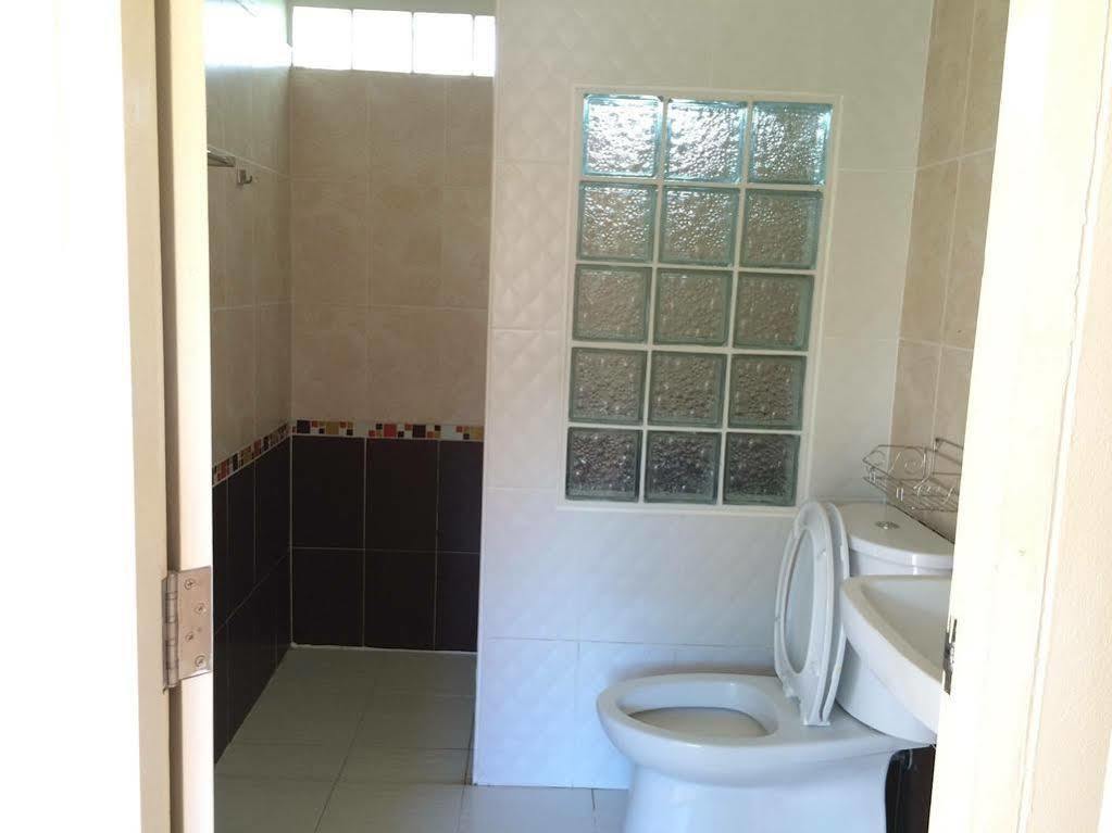 Nadee Resort Udon Thani Bagian luar foto