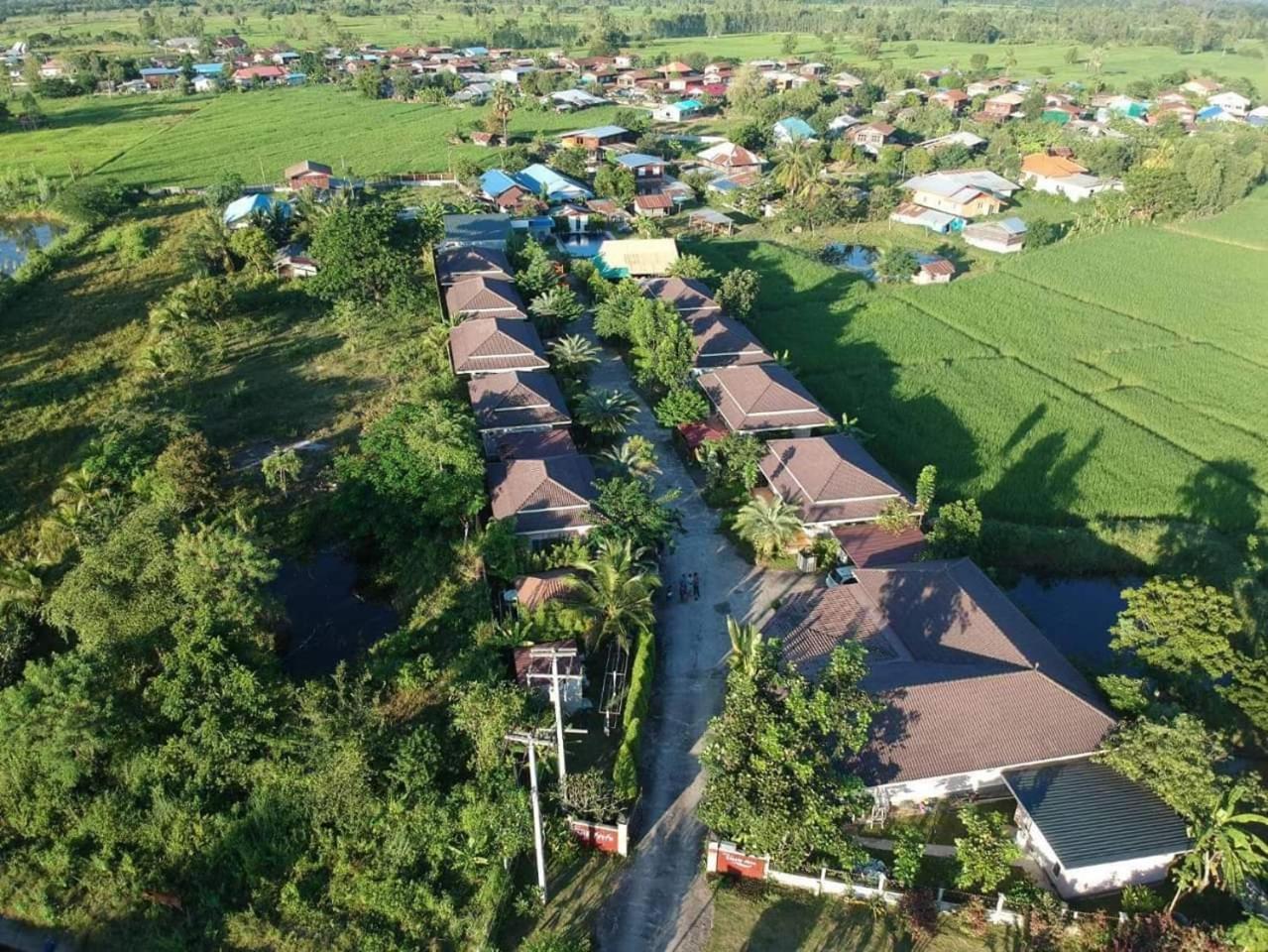 Nadee Resort Udon Thani Bagian luar foto